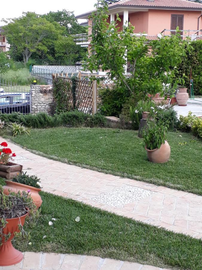 B&B A Casa Di Zia Luisa Venticano Exterior photo